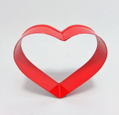 Cookie Cutter Heart 8cm Red