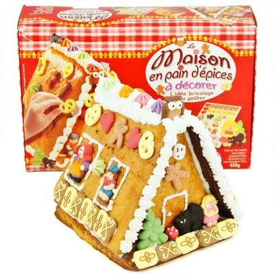 Decorate Your Own Gingerbread House