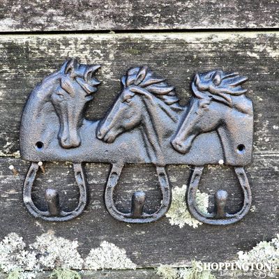 Cast Iron Triple Horse Head Hook