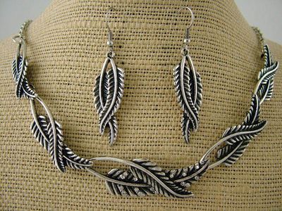 Necklace - Silver Fern Necklace and Earrings