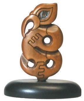 NZ Made Wooden Carving / Manaia