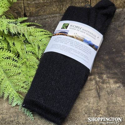 Possum Merino - Ribbed Socks / Black