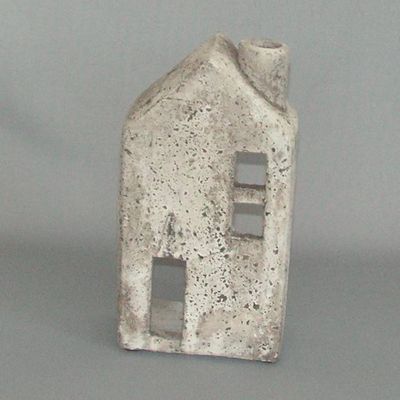 Stone Tealight House - with chimney 23cm