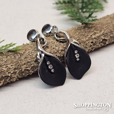 Earrings - Black Lily