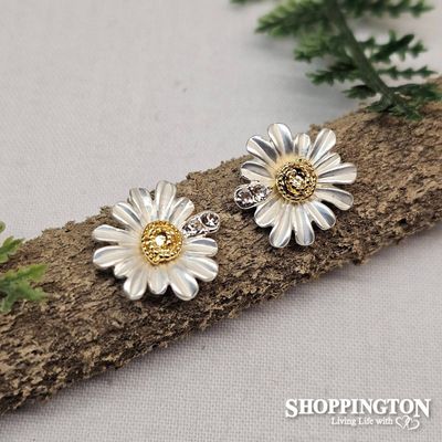 Silver Daisy Studs