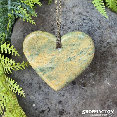 Pounamu - Heart 65mm