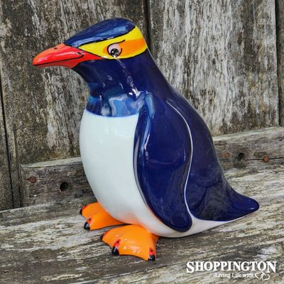 NZ Made Garden Ornament - Splashy Bird Art / Penguin