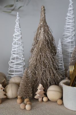 Natural Glitter Cone Christmas Tree