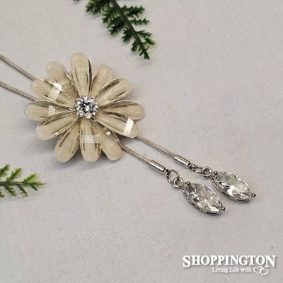 Necklace - Adjustable White Daisy