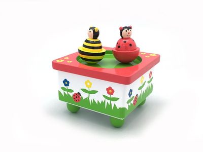 Dancing Bee  &amp; Ladybug Wind Up Music Box