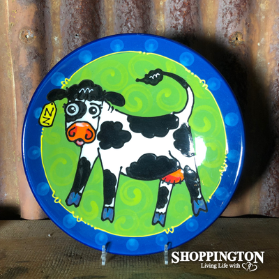 NZ Made Handpainted Side Plate / Cow (side facing)