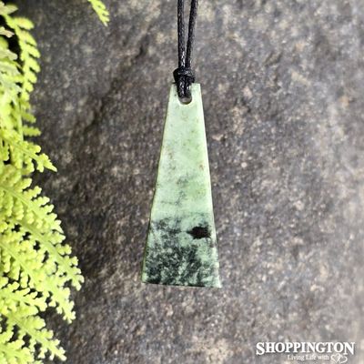 Necklace - Pounamu Toki Triangle