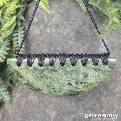 Pounamu - Breast Plate 100mm