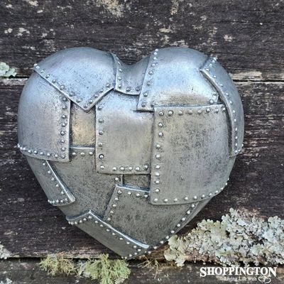 Collectable Heart - Metal Armour