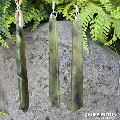 Pounamu - Totoweka Earrings &amp; Toki Set - Rua