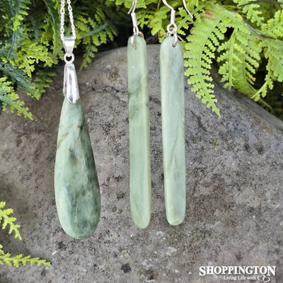 Pounamu - Inanga Earring &amp; Toki Set - Rua