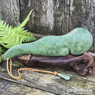 Pounamu - Kawakawa Mere