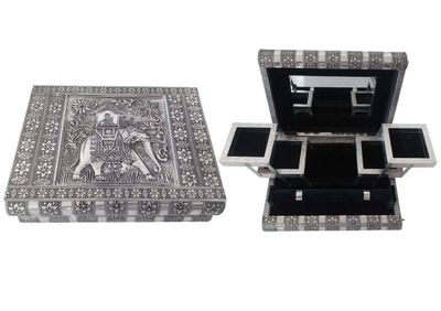 Silver Elephant Design Jewellery Box XL