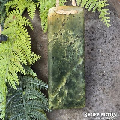 Pounamu - Totoweka Toki - Tahi