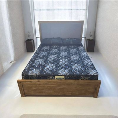 Cardrona Queen Bedframe