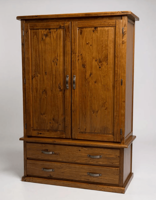 Settler - Wardrobe