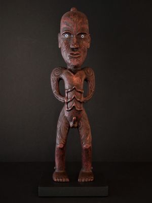 Tekoteko carving by John Collins