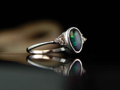 Black Opal ring 076