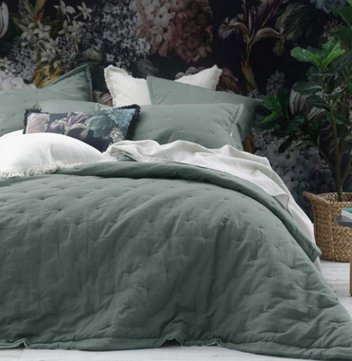 LAUNDERED LINEN BEDSPREAD SET - SEAGRASS