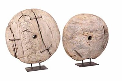 ROUNDED WOODEN SCULPTURE - LARGE