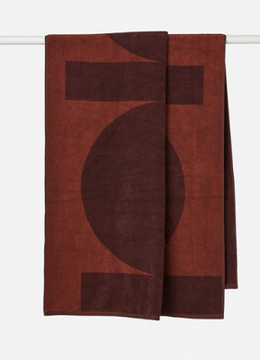 REFLECT BEACH TOWEL - MULBERRY/RUBY