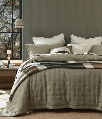 LAUNDERED LINEN BEDSPREAD SET - OLIVE