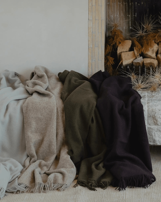 NEVIS THROW - KELP