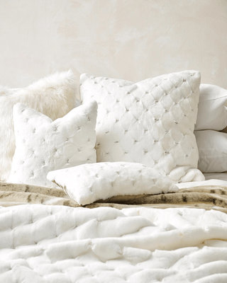 HEIRLOOM VALENTINA CUSHION - WHITE