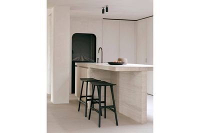 OSSO BARSTOOL - BLACK