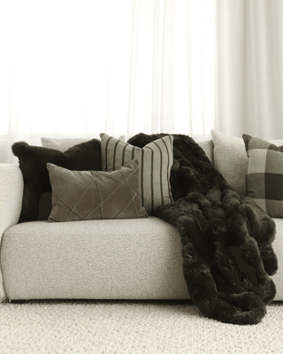 PELAGE THROW - OLIVE