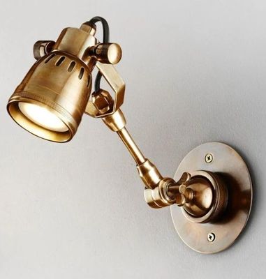 SEATTLE LONG ARM WALL LIGHT - BRASS