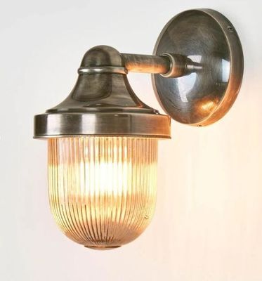 JADE OUTDOOR WALL LIGHT SILVER