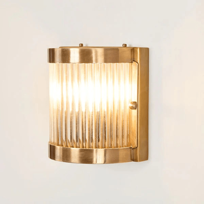 PRETORIA WALL LIGHT ANTIQUE BRASS