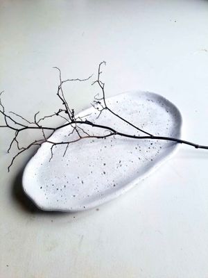 GRACE STONE TRAY