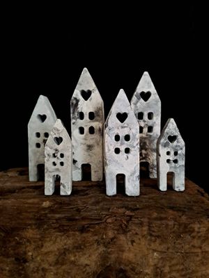 STONE HOUSES S/3