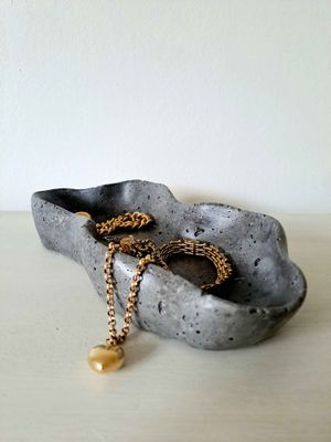 HERA STONE TRAY - DARK