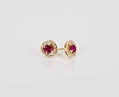 Earrings - Burmese rubies, diamonds and yellow gold