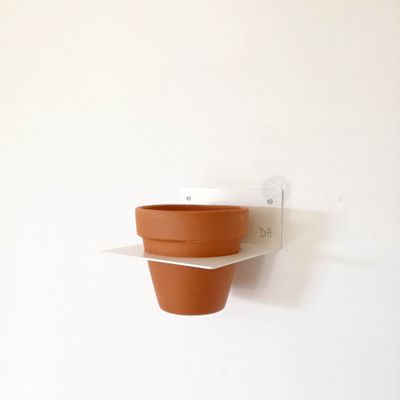 Minimalist Plant Shelf