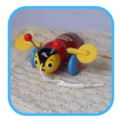 Buzzy Bee Wooden Pull Along