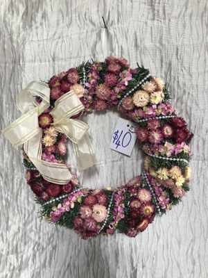 Pink dried flower wreath - Code 5 SOLD
