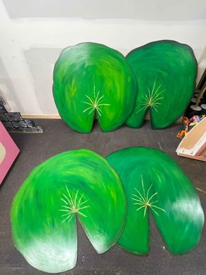 Large Lily-Pads