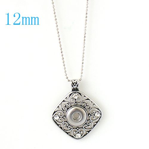 Dainty Pendant and Chain