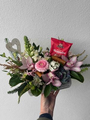 Orchid Delight - Mothers day Edition