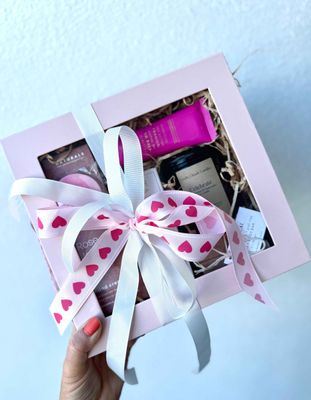 Deluxe Love Box - Limited edition (Despatch is Valentines day)