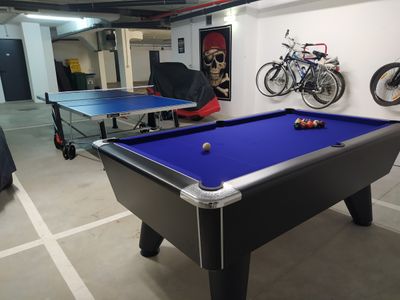 The Camden Pool Table